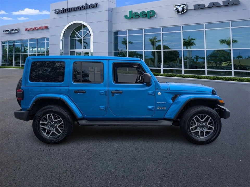 2024 Jeep JL Wrangler - Image 8 of 12