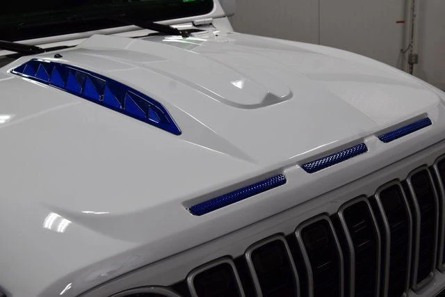2024 Jeep JL Wrangler - Image 14 of 21