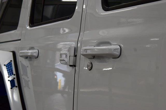 2024 Jeep JL Wrangler - Image 18 of 21