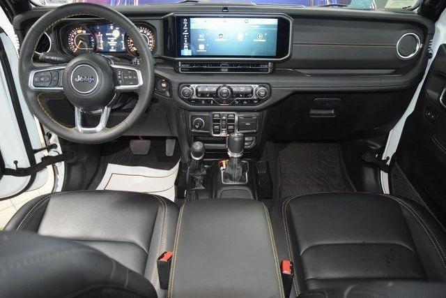 2024 Jeep JL Wrangler - Image 30 of 31