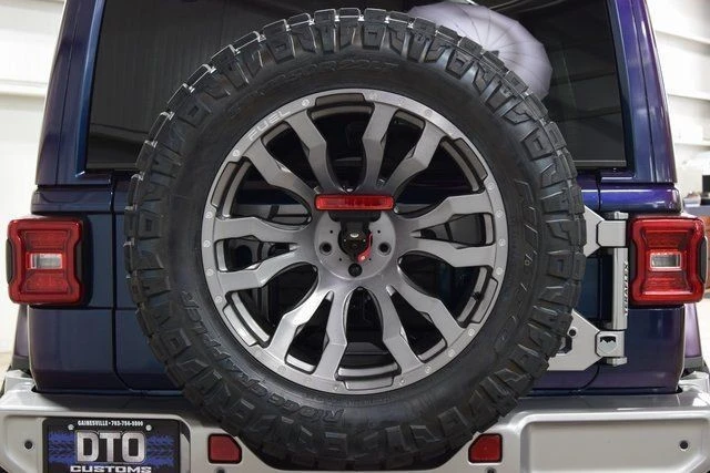 2024 Jeep JL Wrangler - Image 25 of 31