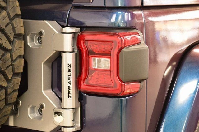 2024 Jeep JL Wrangler - Image 19 of 31
