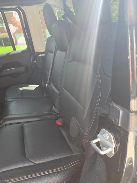 2024 Jeep JL Wrangler - Image 28 of 31