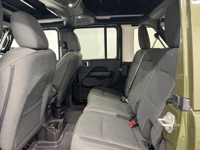 2024 Jeep JL Wrangler - Image 10 of 12