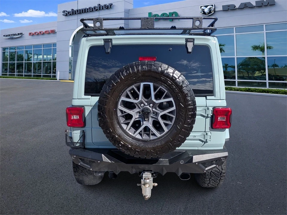 2024 Jeep JL Wrangler - Image 6 of 12