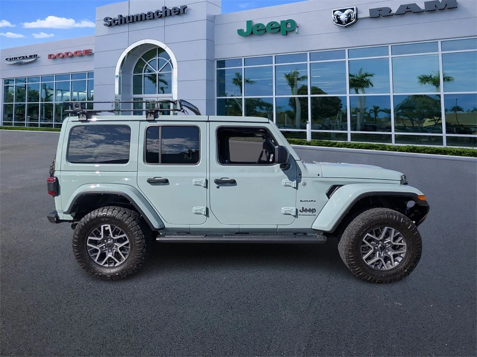 2024 Jeep JL Wrangler - Image 8 of 12
