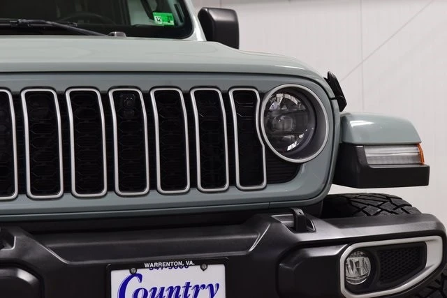 2024 Jeep JL Wrangler - Image 11 of 21