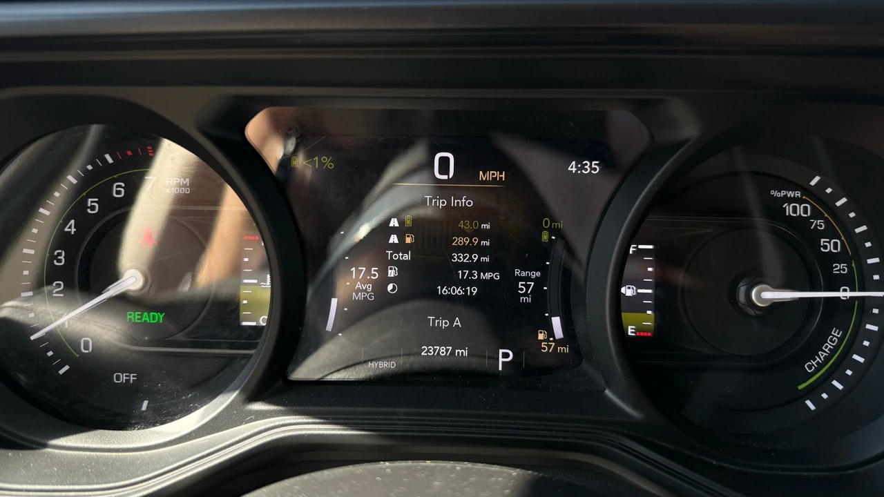 2024 Jeep JL Wrangler - Image 17 of 21