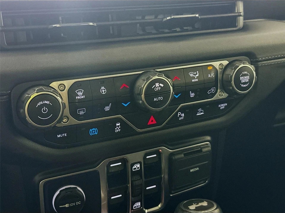 2024 Jeep JL Wrangler - Image 12 of 21