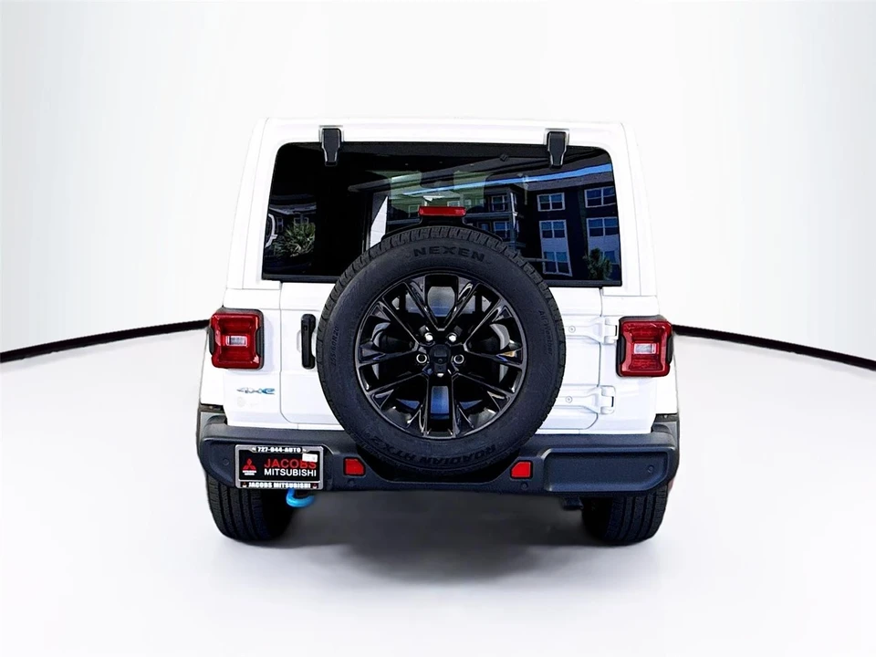 2024 Jeep JL Wrangler - Image 6 of 15