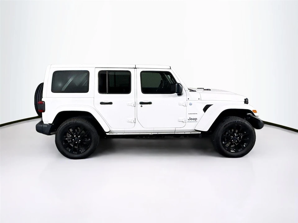 2024 Jeep JL Wrangler - Image 10 of 15