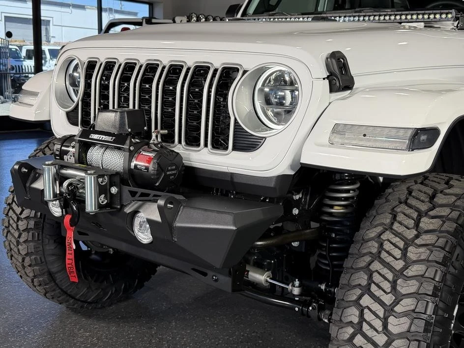 2024 Jeep JL Wrangler - Image 11 of 31