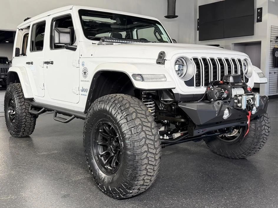 2024 Jeep JL Wrangler - Image 2 of 31