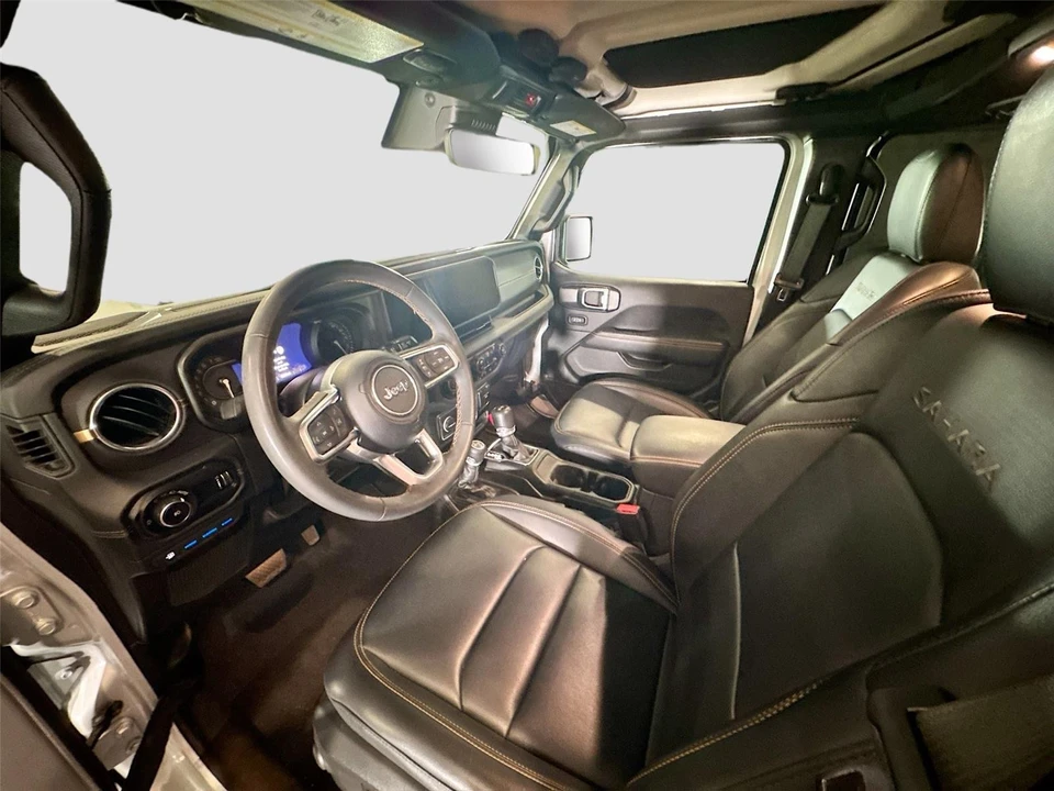 2024 Jeep JL Wrangler - Image 10 of 16