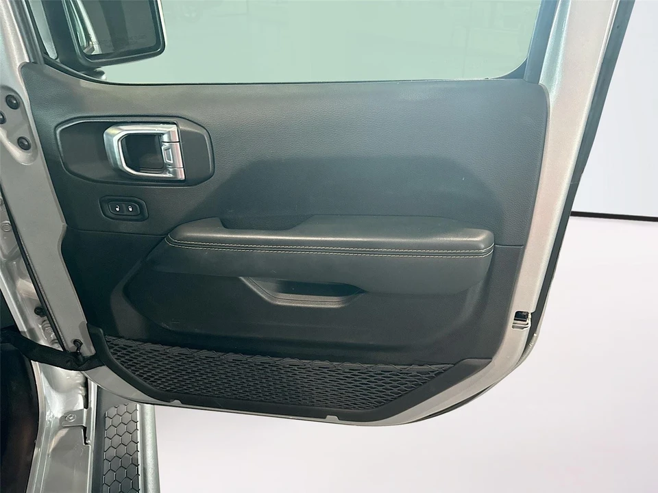 2024 Jeep JL Wrangler - Image 13 of 16