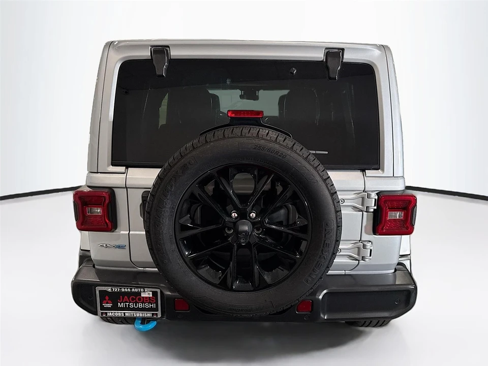 2024 Jeep JL Wrangler - Image 25 of 31