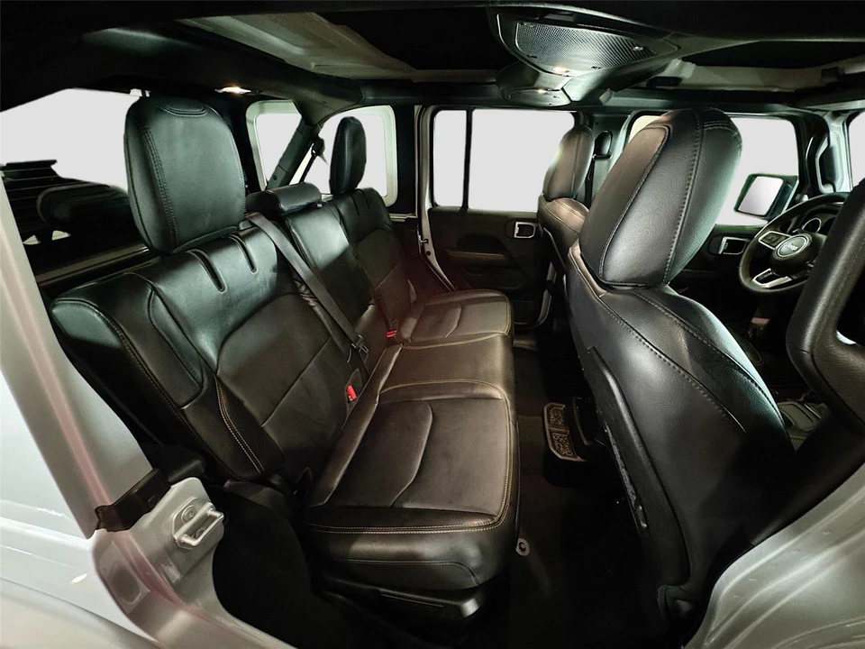 2024 Jeep JL Wrangler - Image 20 of 31