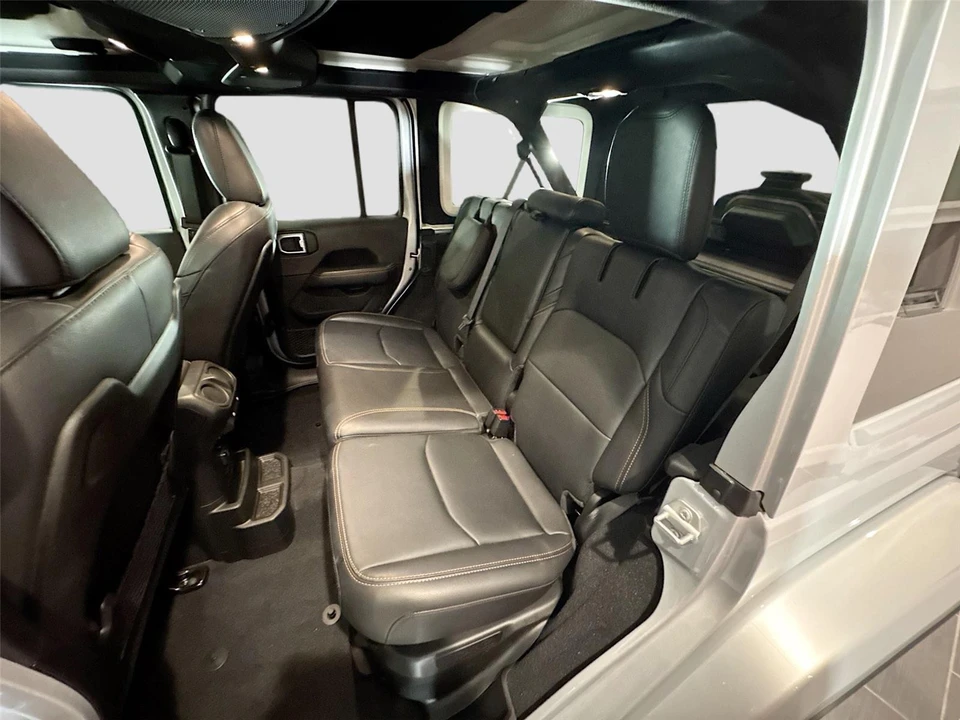 2024 Jeep JL Wrangler - Image 11 of 16