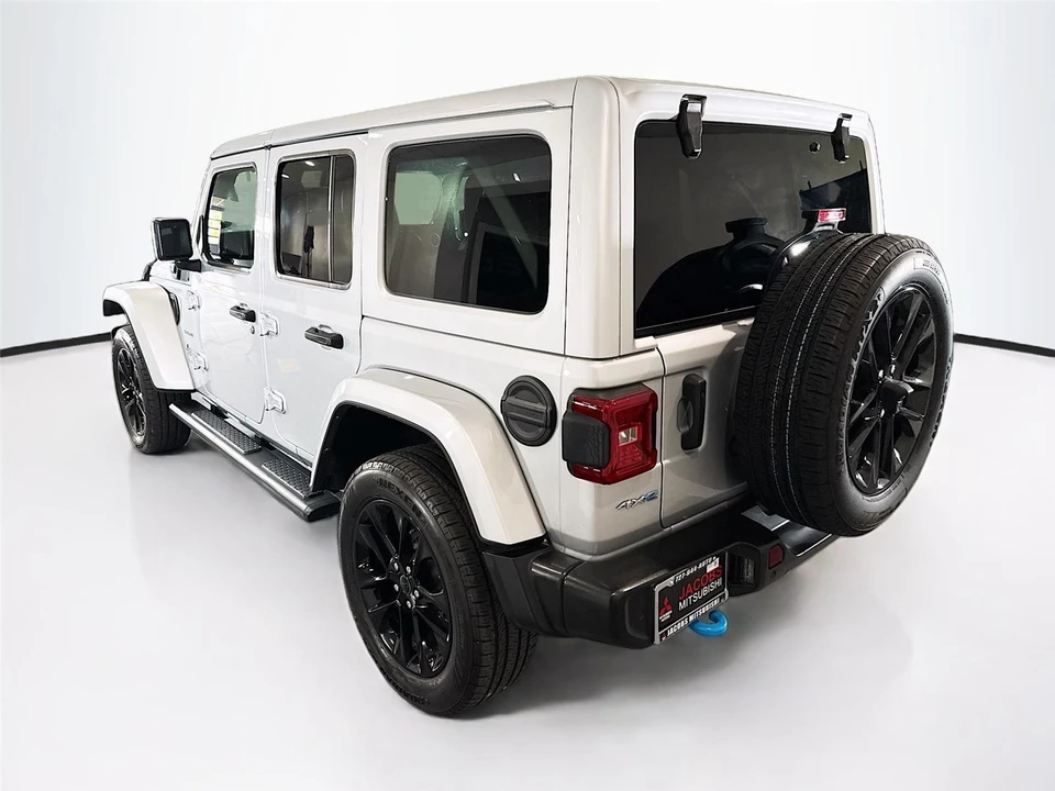 2024 Jeep JL Wrangler - Image 28 of 31
