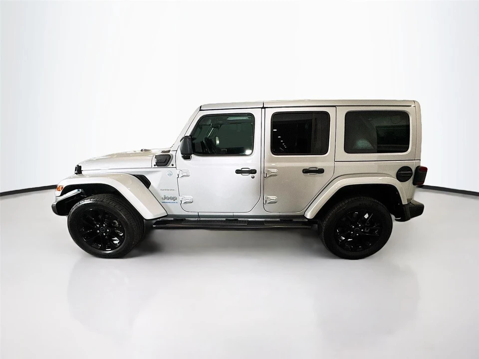 2024 Jeep JL Wrangler - Image 27 of 31