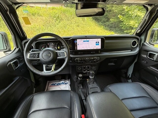 2024 Jeep JL Wrangler - Image 10 of 30