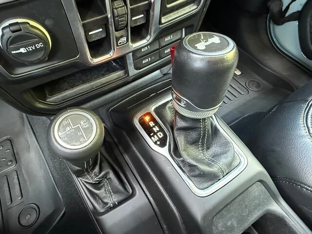 2024 Jeep JL Wrangler - Image 26 of 30
