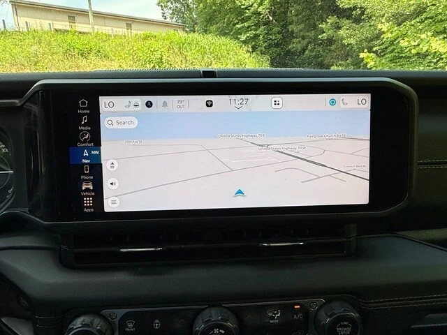 2024 Jeep JL Wrangler - Image 23 of 30