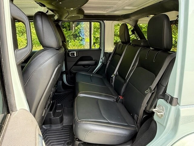 2024 Jeep JL Wrangler - Image 14 of 30