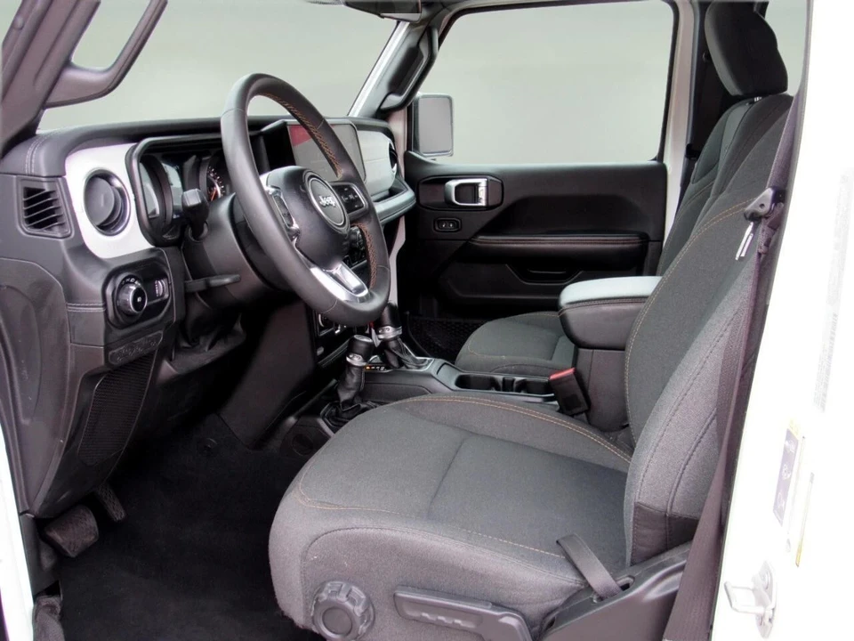2024 Jeep JL Wrangler - Image 11 of 21