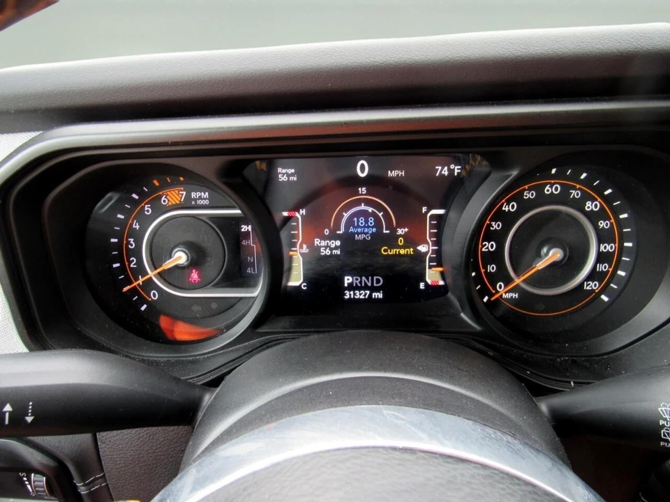 2024 Jeep JL Wrangler - Image 15 of 31