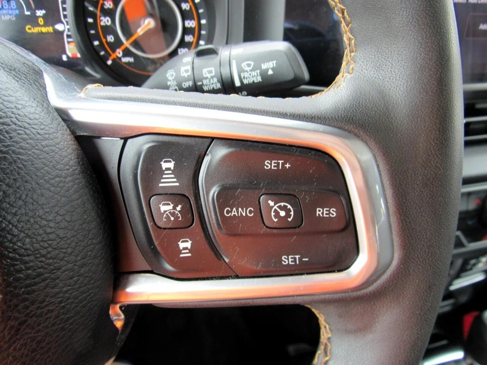2024 Jeep JL Wrangler - Image 18 of 21