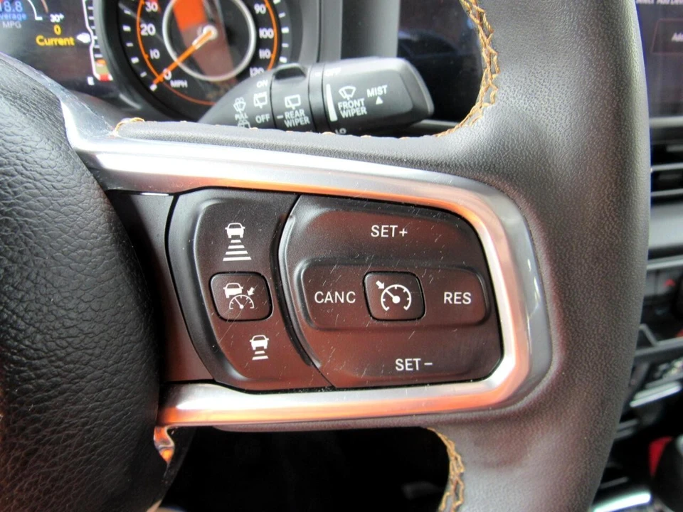 2024 Jeep JL Wrangler - Image 18 of 21
