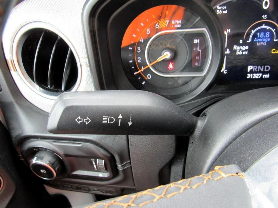 2024 Jeep JL Wrangler - Image 17 of 21