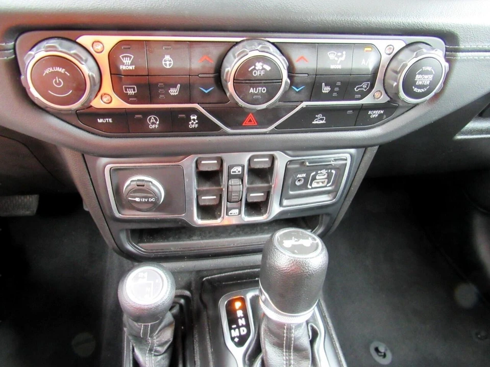 2024 Jeep JL Wrangler - Image 22 of 31