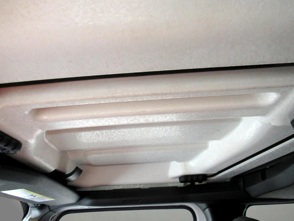 2024 Jeep JL Wrangler - Image 24 of 31