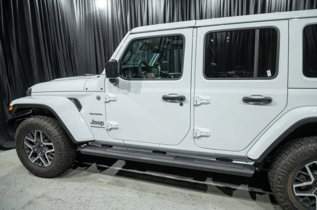 2024 Jeep JL Wrangler - Image 5 of 12