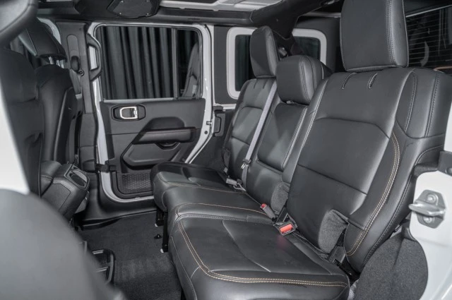 2024 Jeep JL Wrangler - Image 11 of 12