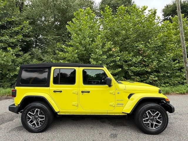 2024 Jeep JL Wrangler - Image 5 of 29
