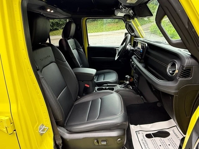 2024 Jeep JL Wrangler - Image 17 of 29