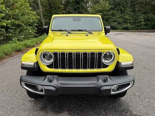 2024 Jeep JL Wrangler - Image 3 of 29