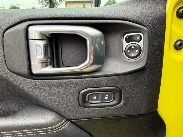2024 Jeep JL Wrangler - Image 12 of 29