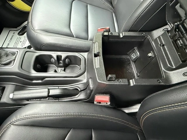 2024 Jeep JL Wrangler - Image 27 of 29