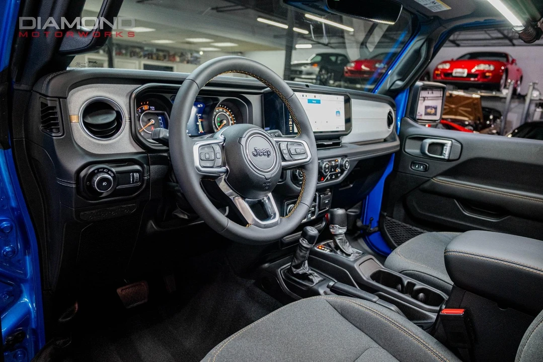 2024 Jeep JL Wrangler - Image 12 of 12
