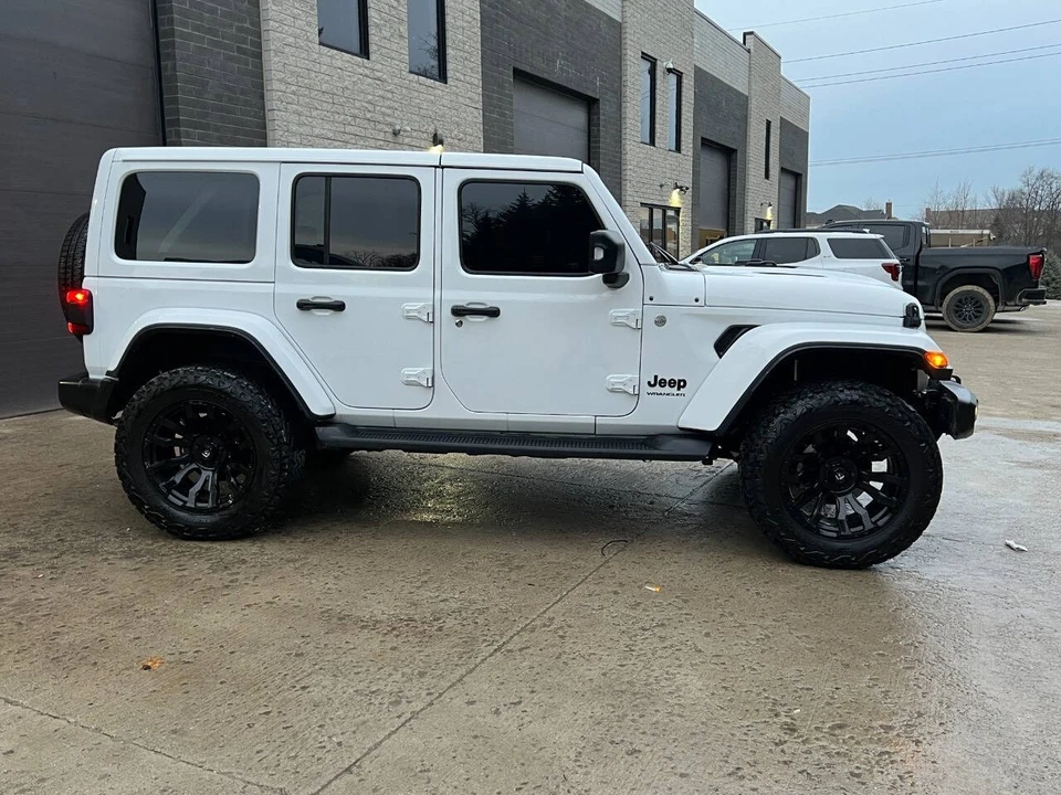 2024 Jeep JL Wrangler - Image 6 of 21