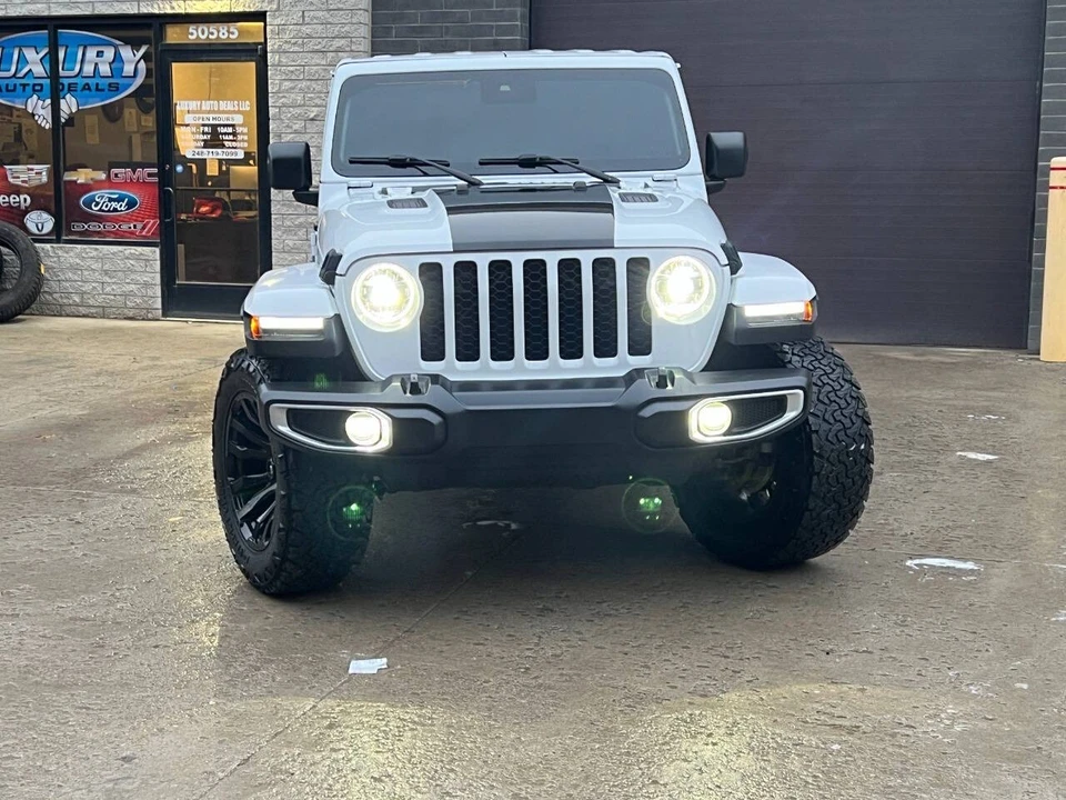 2024 Jeep JL Wrangler - Image 2 of 21