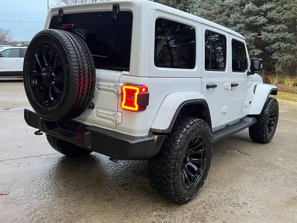2024 Jeep JL Wrangler - Image 7 of 21