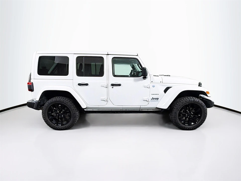 2024 Jeep JL Wrangler - Image 9 of 12