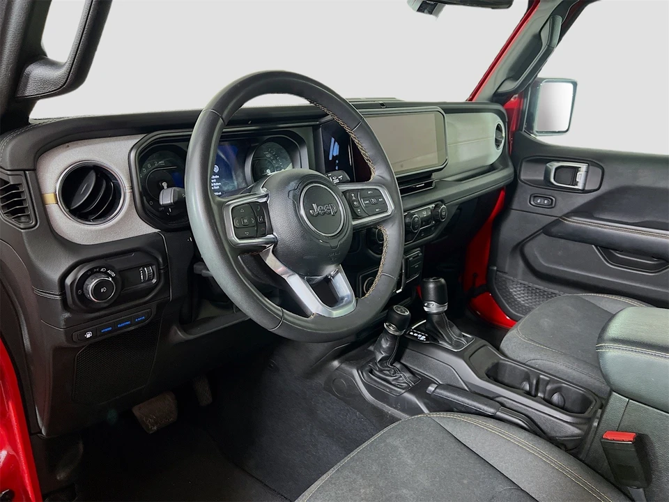 2024 Jeep JL Wrangler - Image 11 of 12
