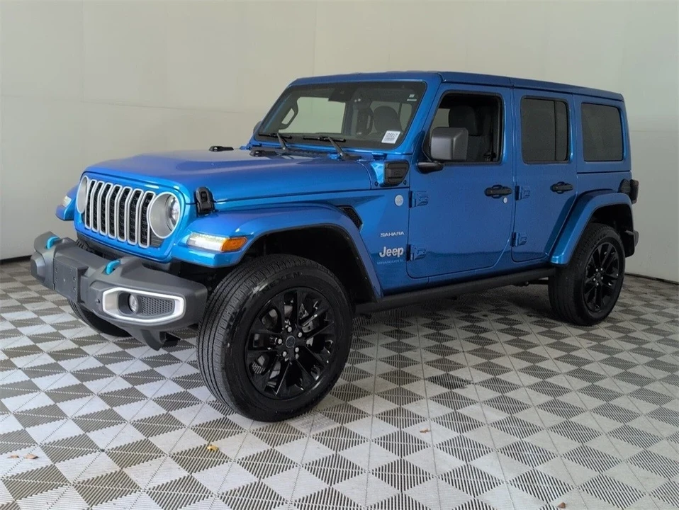 2024 Jeep JL Wrangler - Image 3 of 21