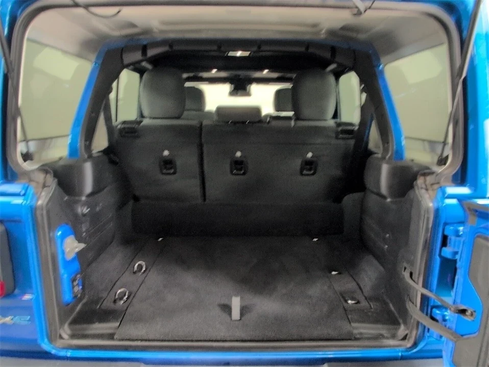 2024 Jeep JL Wrangler - Image 10 of 21